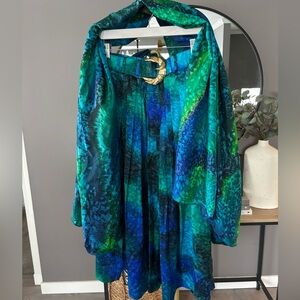 Elegant 100% Silk Green and Blue Women's Skirt with belt and scarf